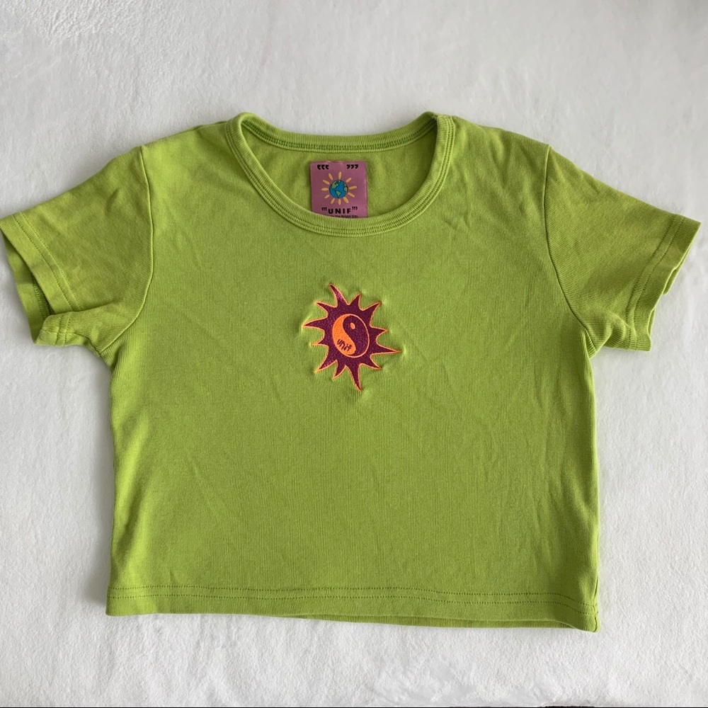 Unif sun ying yang cropped baby tee